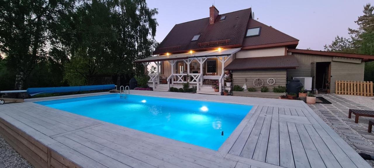 Cottage On The Hill Kielno Екстериор снимка